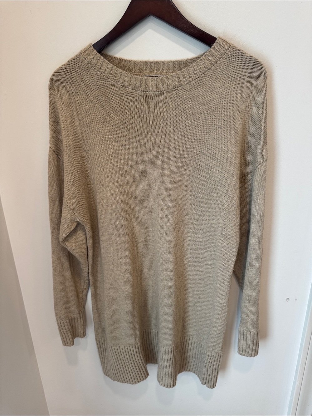 Z Supply Beige Oversized Crewneck Long Sleeve Knit Sweater Size M